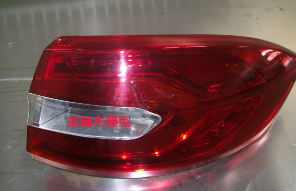 醫(yī)療機(jī)箱精心呵護(hù)更能延長使用壽命